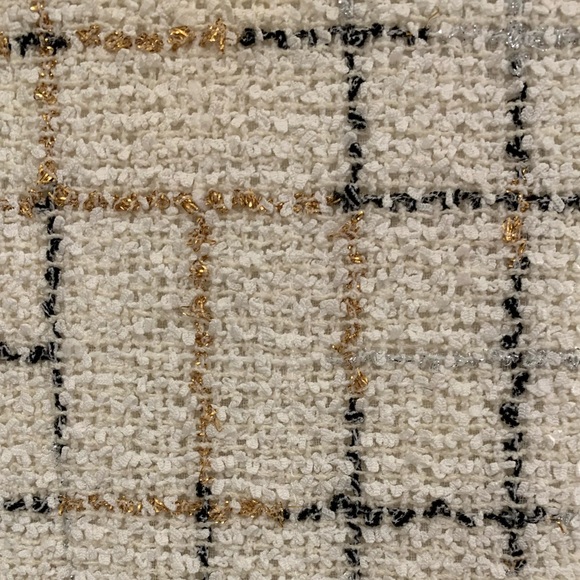 Chanel Sz 36/Small Robot white/off-white tweed skirt 2017 Data Center collection - Picture 7 of 7